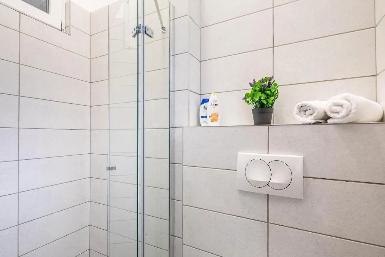 Hyper Central - New - Very Small Studio Budapest Apartment